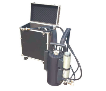 背负式催泪驱散器